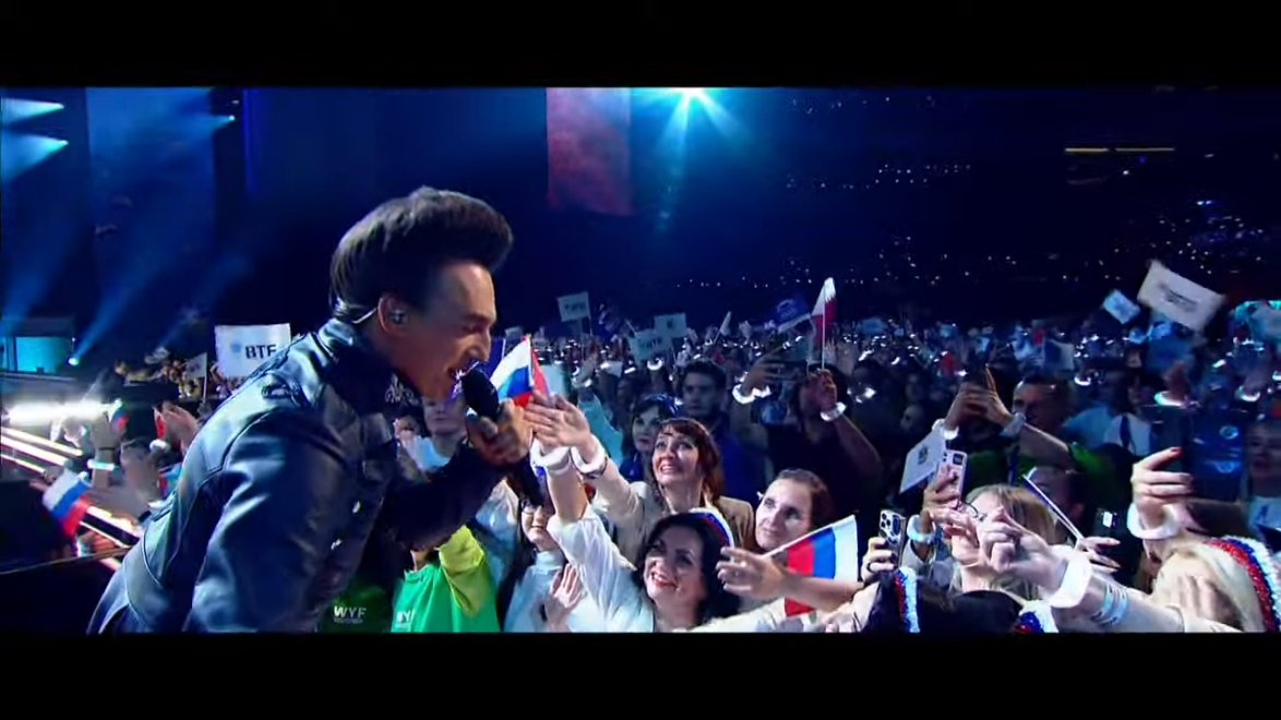 Why are they all smiling?  Can't they hear this dirge? Or see his hair? #intervision  #intervision25 #serbia