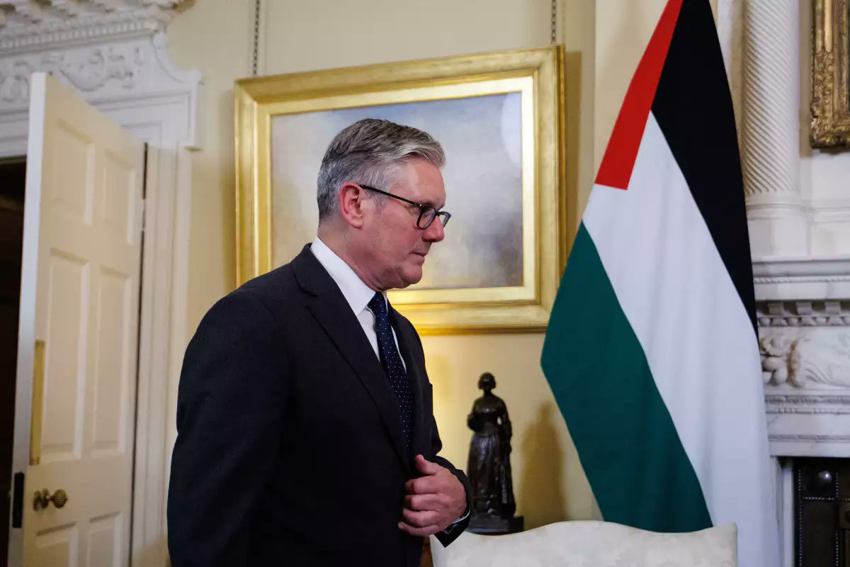 Poll: Britons Reject Starmer’s Palestine Recognition

Nearly 90% of Britons oppose Prime Minister Keir Starmer’s plan to recognise a Palestinian state without conditions, a JL Partners poll shows. 
Just 13% support the move, while 51% oppose recognition under Hamas rule. Critics