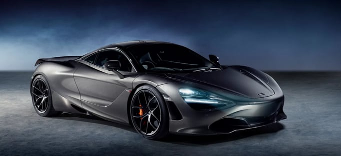 jorgegogdl's tweet photo. German Villa nunca ganó el sueldo de una estrella cuando era futbolista, con Cuauhtémoc Blanco fue encargado del deporte en Morelos donde ganaba 53 mil pesos. Pero ayer subió una foto con un Mclaren 720s de 5 millones de pesos. ¿Qué pasó en Morelos en el gobierno del Cuau? https://t.co/yjKSMjQym2