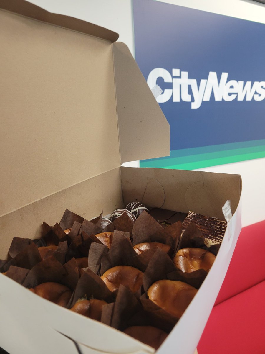 RaynaldoSuarez's tweet image. You NEED to vist Europe Bakery &amp;amp; Deli next time you are in Port Coquitlam 🙌🏼🤤

The mini cheesecakes are my personal favorite 
#NewsRoomFuel
 
europebakery.ca

#PortCoquitlam #SupportLocal #Food #Vancouver #Bakery