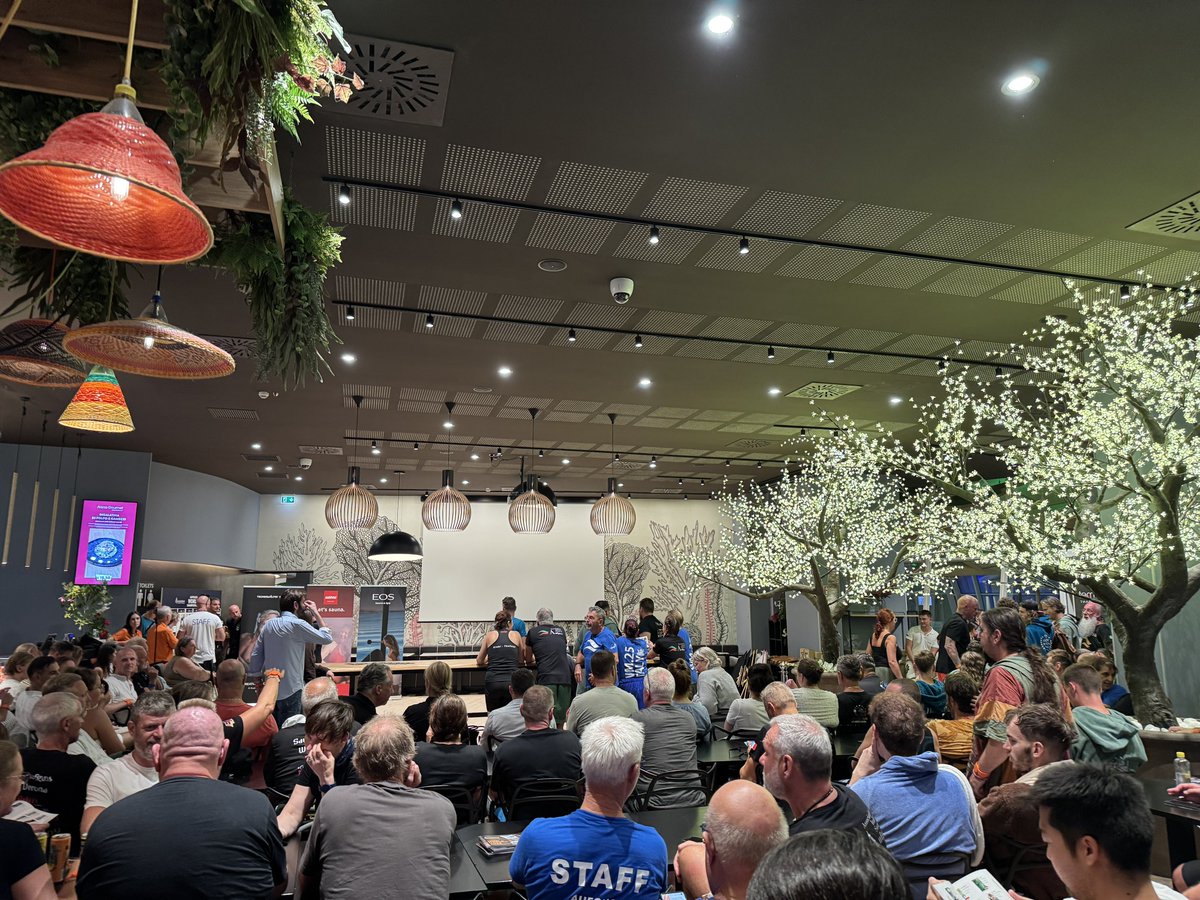 🌎🇮🇹AufgussWM🇮🇹🌎

このあと結果発表&amp;表彰式！🏆