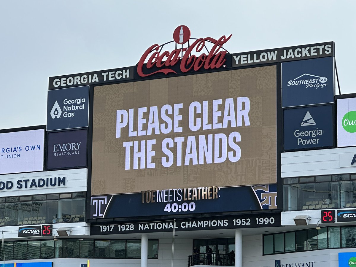 Just like last Saturday. 

<a href="/GeorgiaTechFB/">Georgia Tech Football</a> <a href="/GTAthletics/">Georgia Tech Yellow Jackets</a> #GoJackets