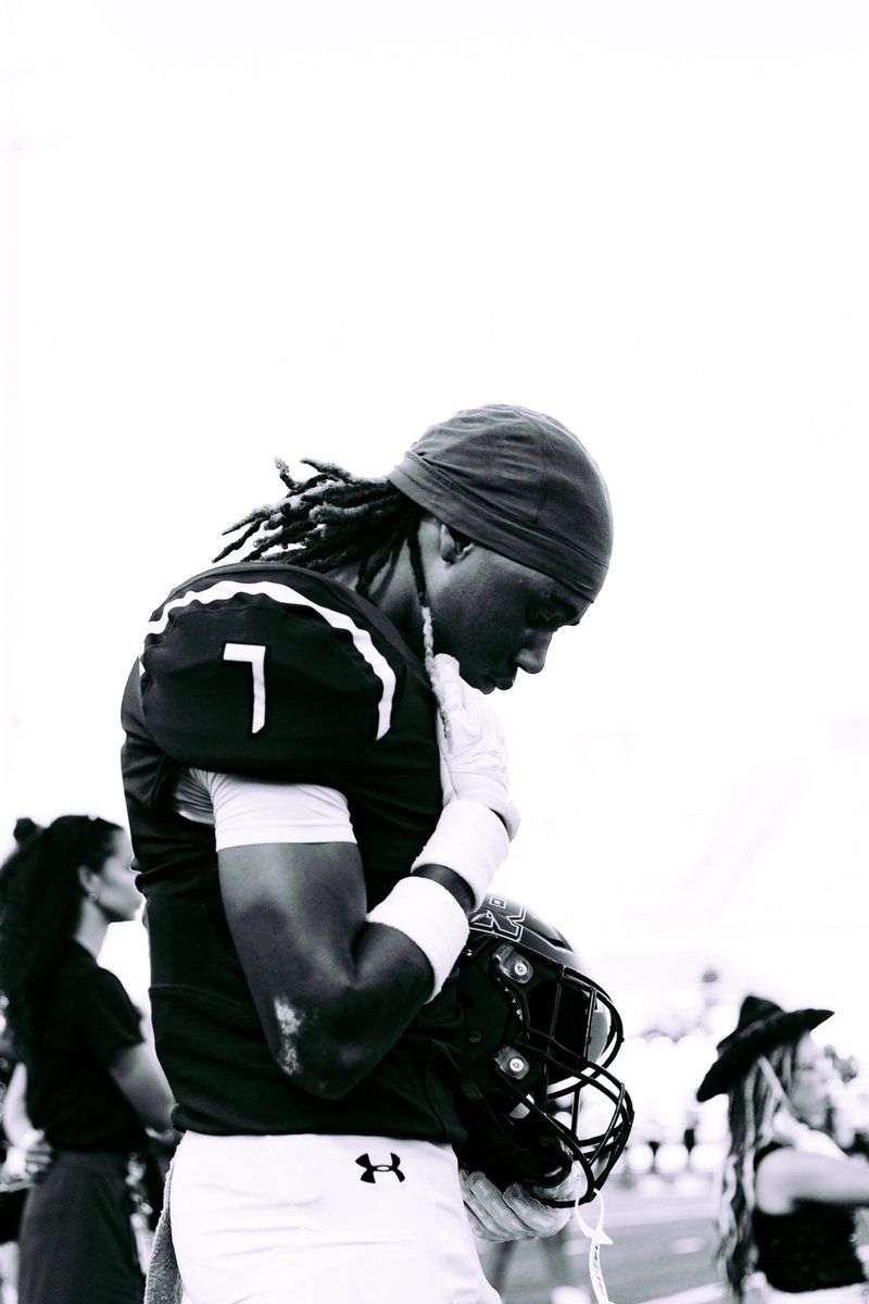 Non-District Highlights
3 INTS/ 6 PBUS/ 15 TKLS
<a href="/CoachHarris_LR/">Doryan Harris</a> <a href="/LakeRidgeFB/">Lake Ridge Football</a> <a href="/TDGSKILLZ/">Coach King 📈</a> <a href="/FlightSkillz/">Coach Flight</a> <a href="/MikeRoach247/">Mike Roach</a> <a href="/ChadSimmons_/">ChadSimmons</a> <a href="/samspiegs/">Sam Spiegelman</a> <a href="/JButler_210/">Josh Butler</a> <a href="/PrepRedzoneTX/">Prep Redzone Texas</a> 

hudl.com/v/2SjndL