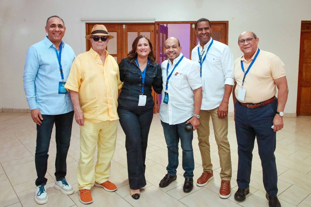 G1UOn61XIAABA8W?format=jpg&name=medium