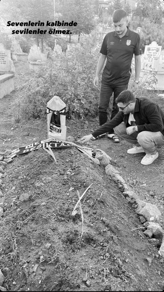 Sevenlerin kalbinde sevilenler ölmez mekanın cennet ruhun şad olsun can amca 🙏