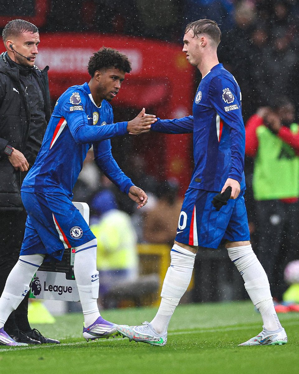 Enzo Maresca on Cole Palmer’s injury:

“It's a problem for a long time for him, his groin”.

“Cole was not 100% ready but he wanted to play this game… so the effort is huge but after 20 minutes, he decided it was too much”.

#MUNCHE