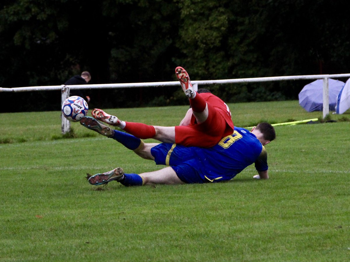 A rather damp afternoon as <a href="/CheadleTownFC/">Cheadle Town FC</a> hosted <a href="/barntonfc/">Barnton AFC</a> in the <a href="/IsuzuFAVase/">Isuzu FA Vase</a> with Cheadle safely through to the next round, 5-0 the final score.