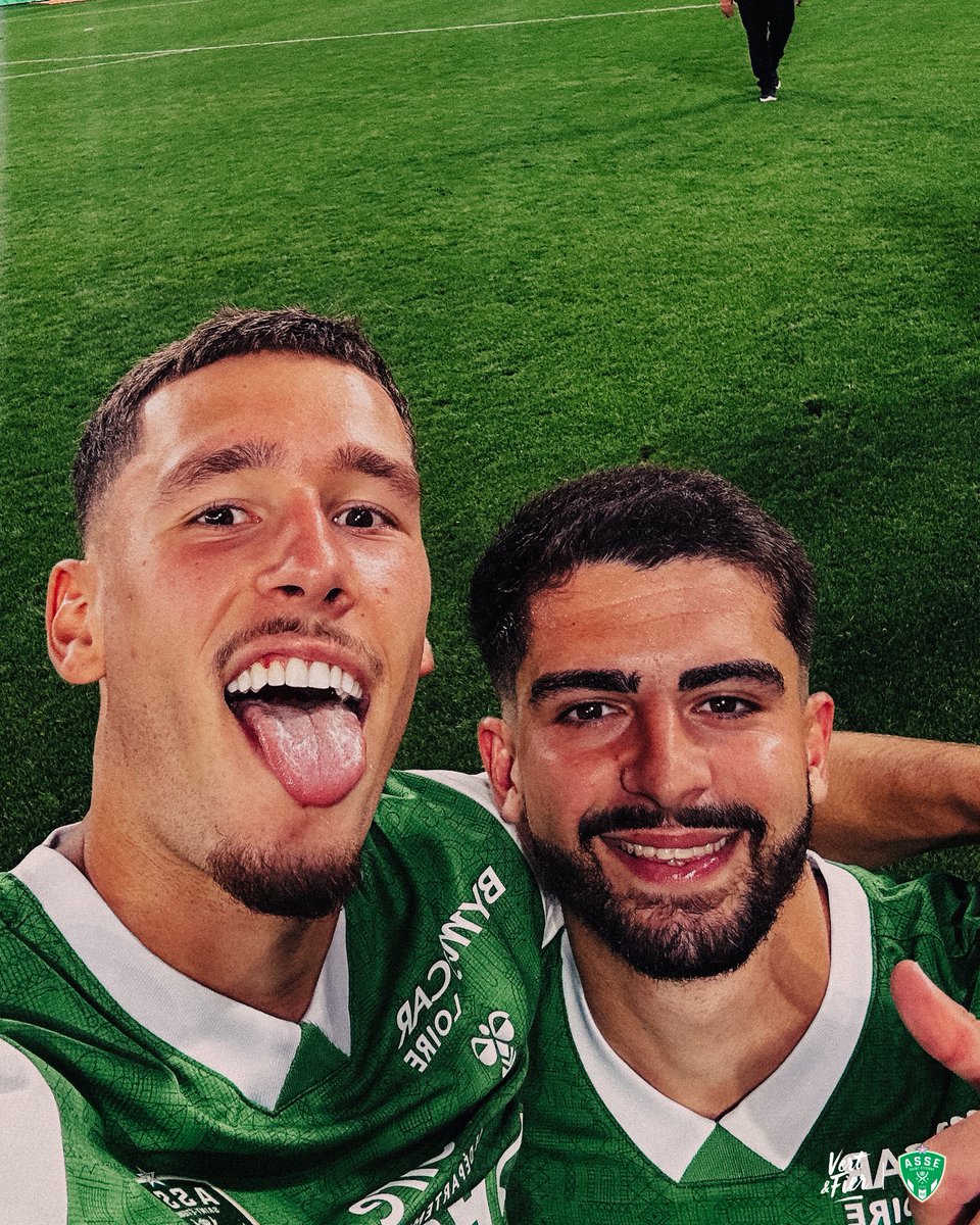 ASSEofficiel's tweet photo. Lucas + Igor = trois points ! 💚 https://t.co/vvIomCEzuP