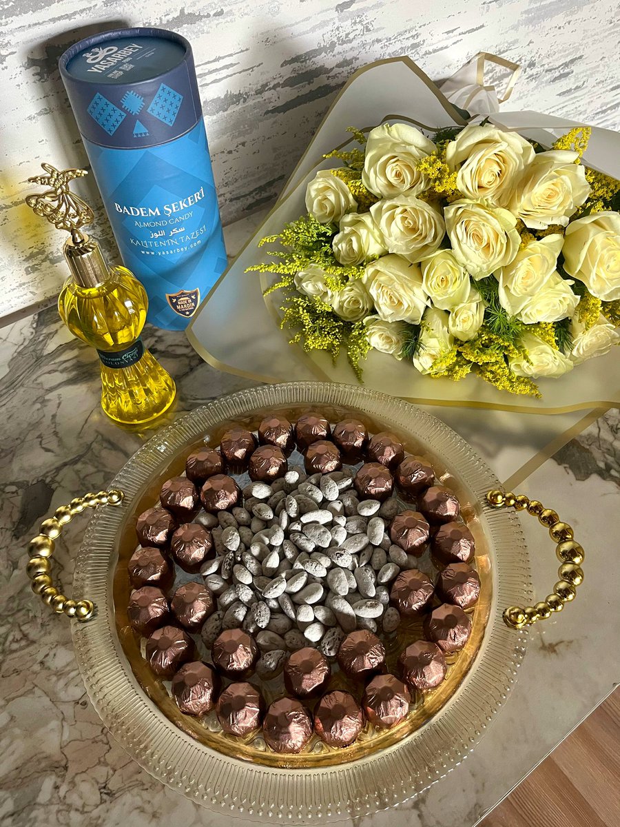 Bugün evimizde güller açtııı🫠🤍#ilkadım🫶🏻