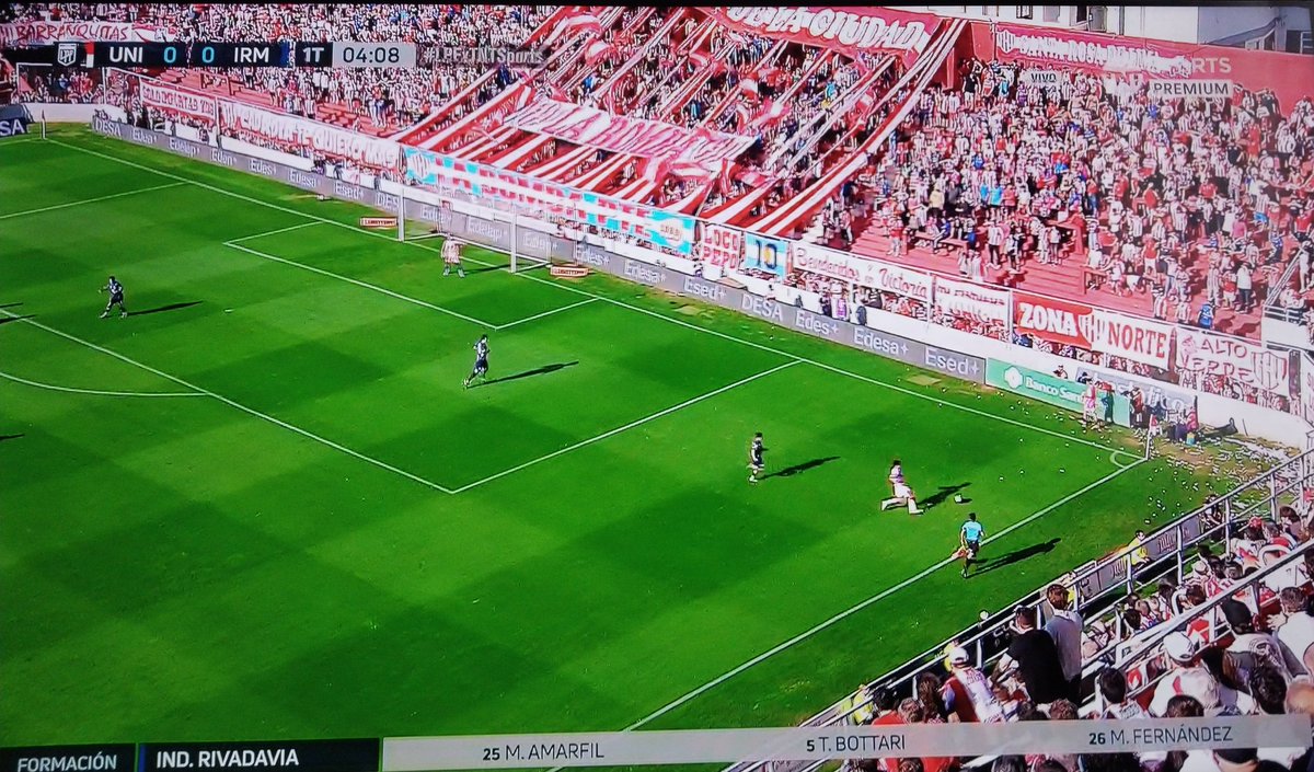 MGut2509's tweet photo. Hablaste tanto de convocatoria que al final te queda grande una cancha para 20 mil personas en el mejor momento de tu triste vida. https://t.co/oVIImVeH4R
