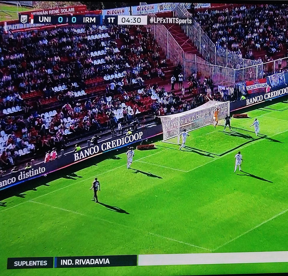 MGut2509's tweet photo. Hablaste tanto de convocatoria que al final te queda grande una cancha para 20 mil personas en el mejor momento de tu triste vida. https://t.co/oVIImVeH4R