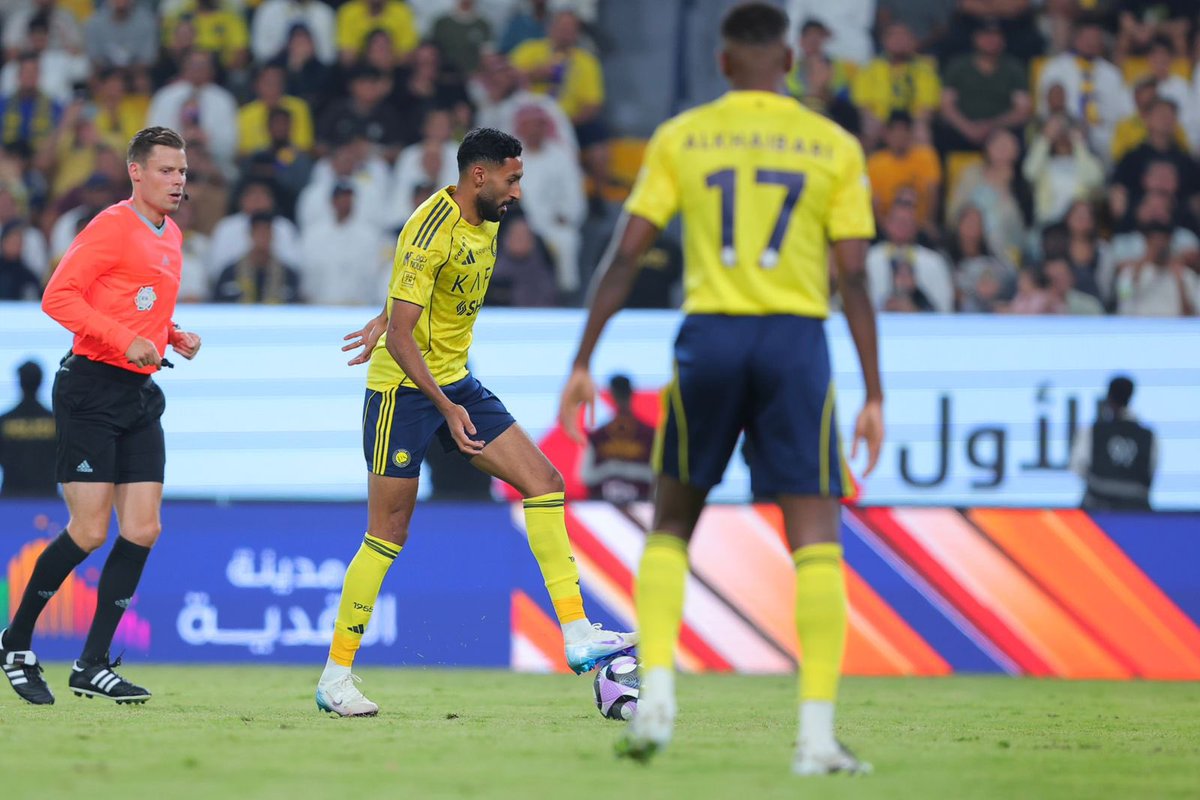 الف مبروك لكل عشاق #النصر💛
شكرا لجميع زملائي اللاعبين وبإذن الله نواصل الانتصارات 💙💛
#النصر_الرياض 
#دوري_روشن_السعودي
