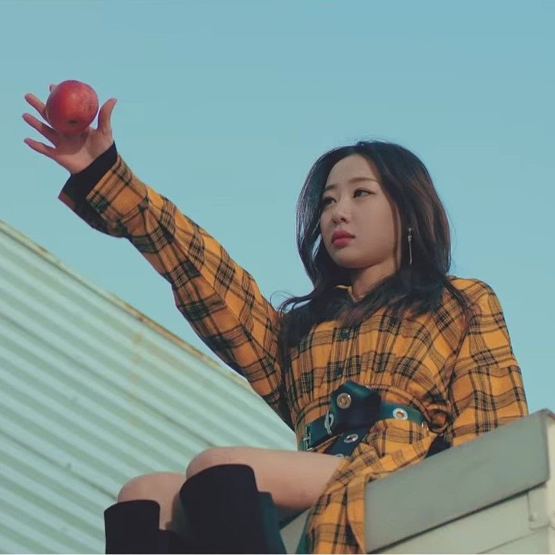 i know who's behind all this.