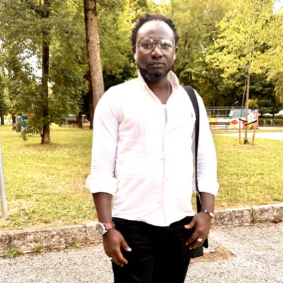 cfa_desco's tweet photo. #NouvellePhotoDeProfil https://t.co/DKk8CupZHw