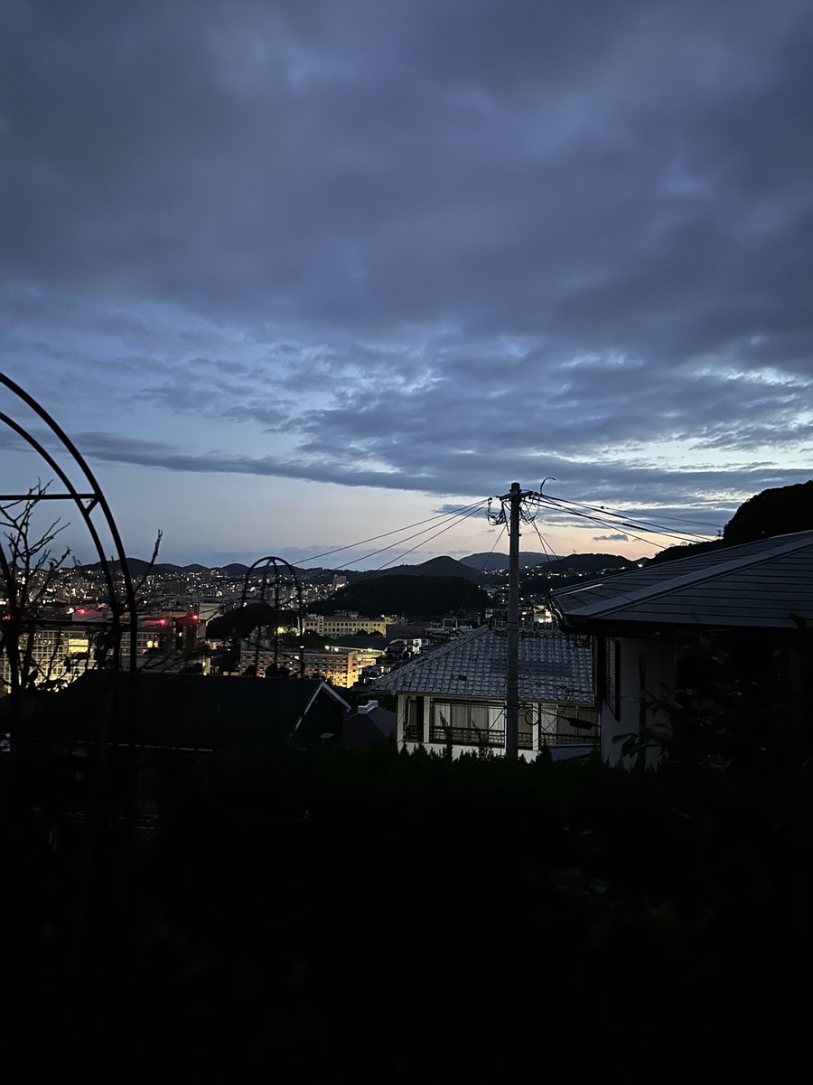 おはようございます
長崎の朝です。
朝は、肌寒くなってきました、秋の到来ですね。 #長崎