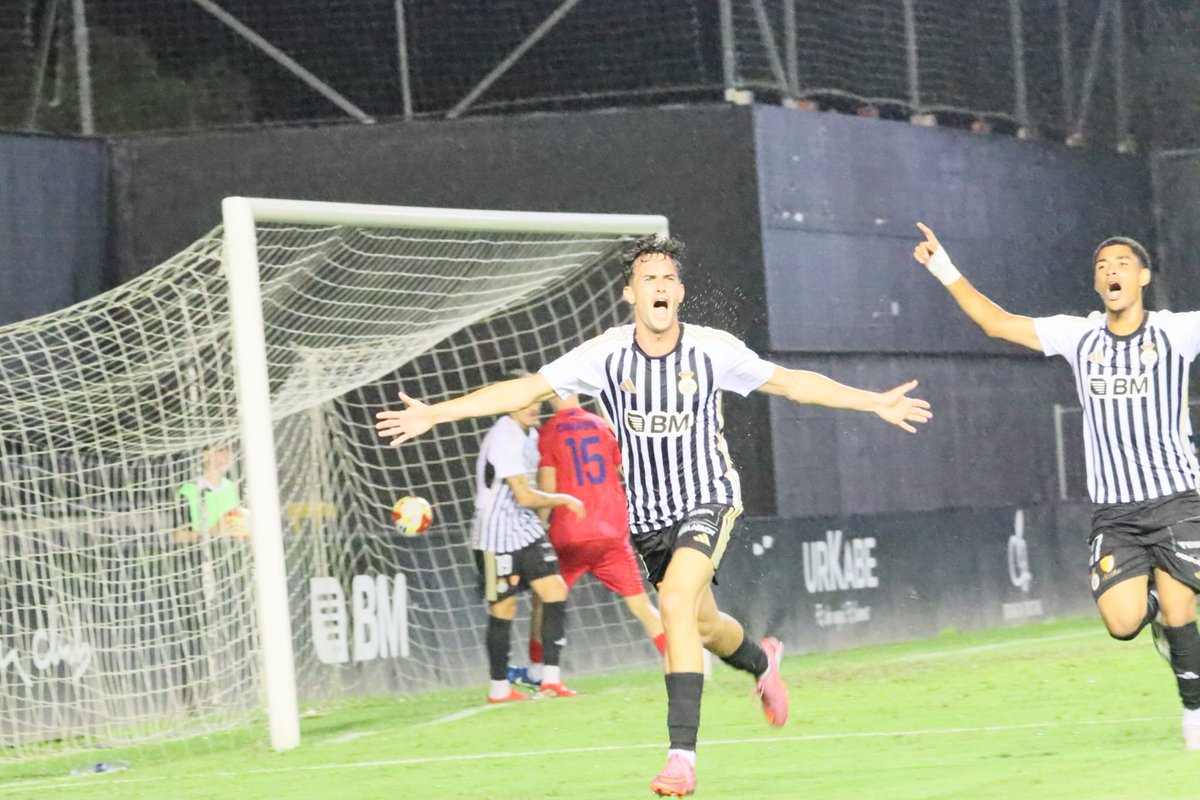 🆕 El Real Unión suma sus tres primeros puntos en casa.

📎realunionclub.com/el-real-union-…

#UnionInoizBainoGehio🤍🖤