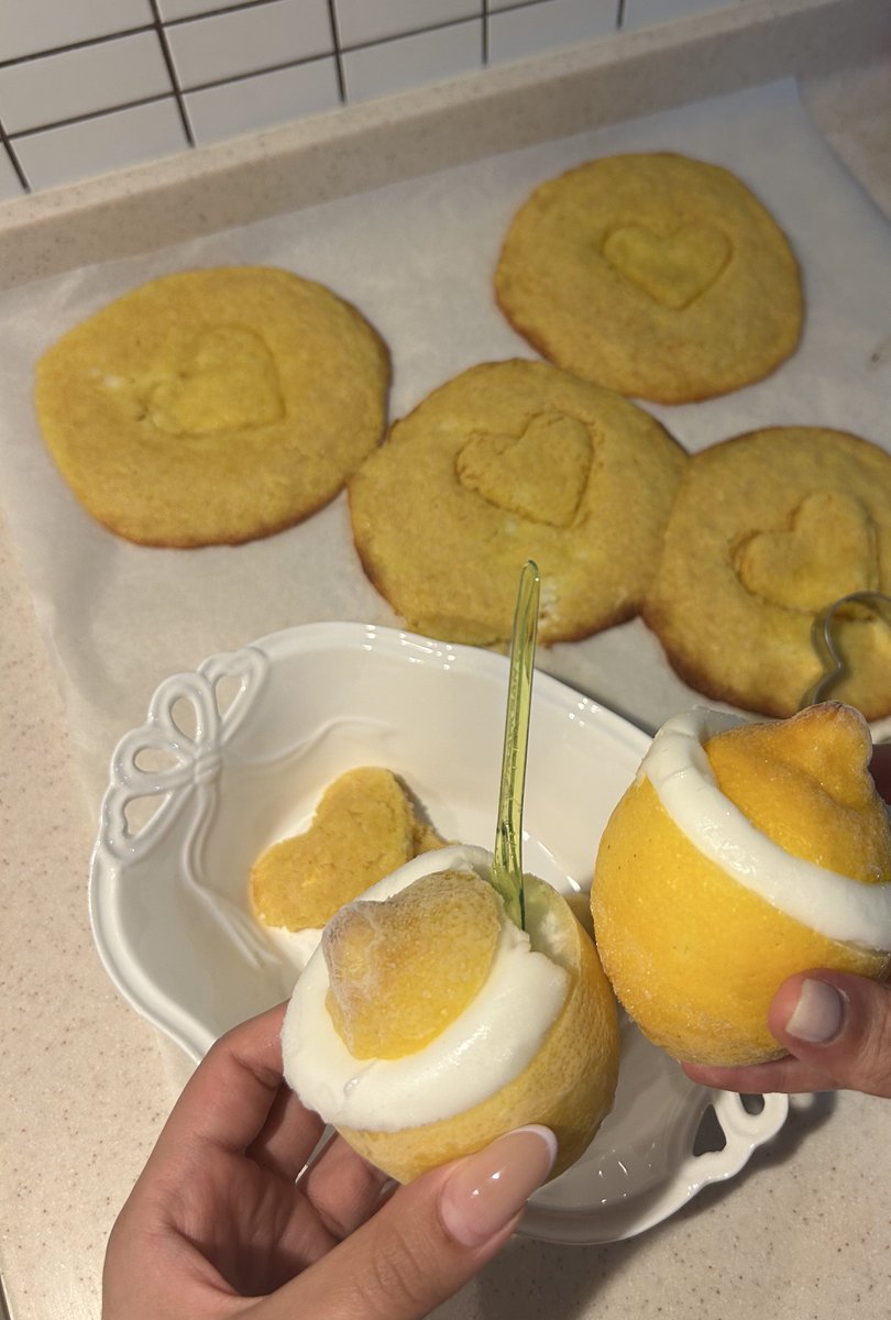 beni alan yaşadı hafif deliyim de