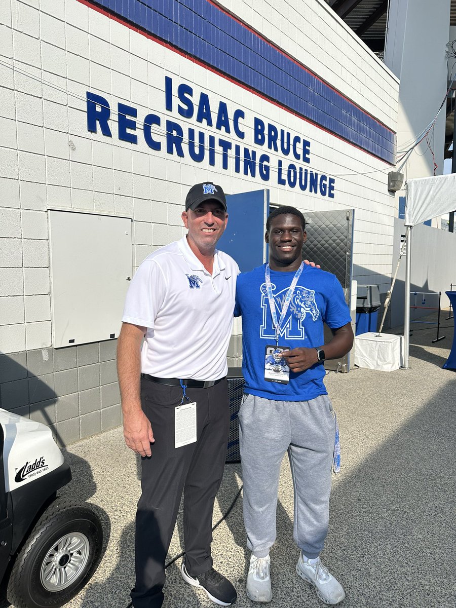 After a great conversation with <a href="/GasperMEMGM/">Scott Gasper</a> I am blessed to receive my 10th offer from <a href="/MemphisFB/">Memphis Football</a> and was able to watch an awesome game and a great win against Arkansas! <a href="/CoachLeeMarks/">Lee Marks</a> <a href="/MonahanBrandyn/">Brandyn Monahan</a> <a href="/coachkelley1/">Kevin Kelley</a> <a href="/CoachCoreyGray/">Corey Gray</a> <a href="/PrepRedzoneAR/">Prep Redzone Arkansas</a> <a href="/BillyEmbody/">Billy Embody</a> <a href="/Rivals/">Rivals</a>