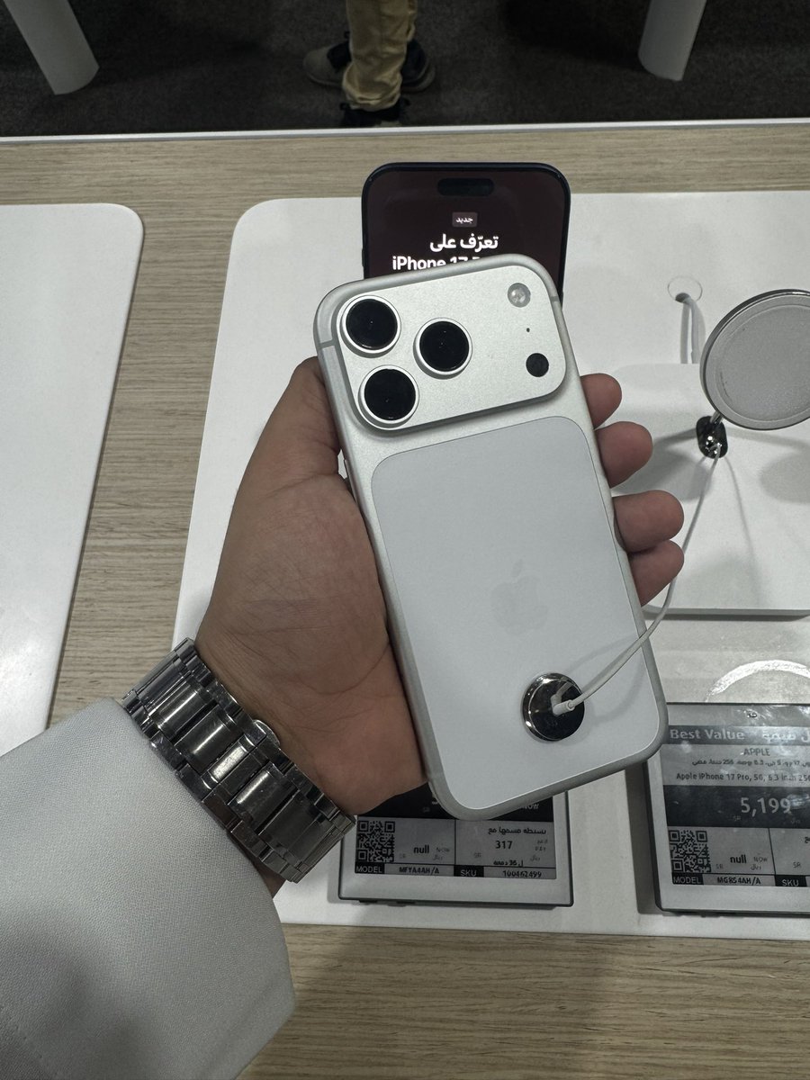 والله لا أجيبك بإذن لله طال الزمان ولا قصر . ⏳🙌