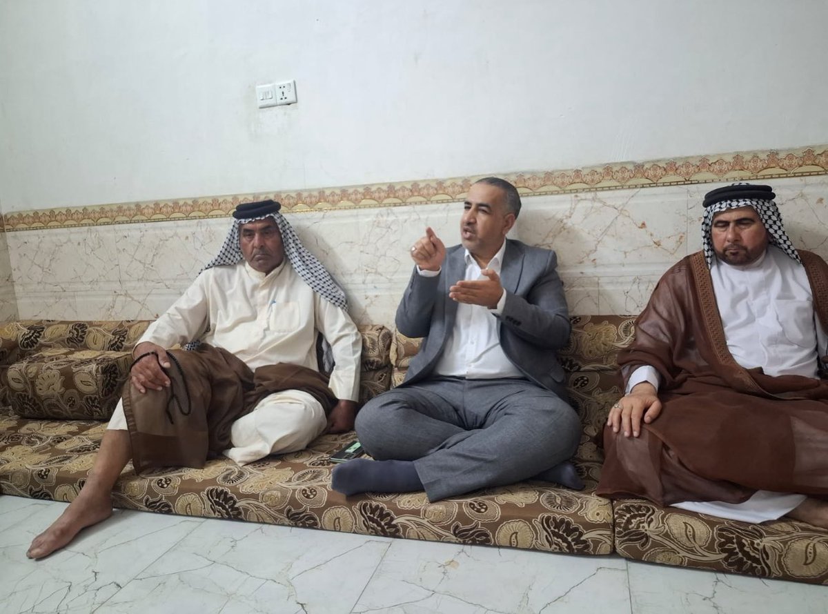 drYaqoub's tweet photo. جانب من اللقاءات التي أجراها الدكتور يعقوب رحم الشويلي مع أبناء عمومته من عشيرة الشويلات – حمولة المطر، الذين أعلنوا دعمهم ومساندتهم له في خوض الانتخابات البرلمانية المقبلة، لما يتمتع به من مكانة علمية وروح وطنية، إضافة إلى برنامجه الواضح الذي يهدف إلى خدمة أبناء محافظة ذي قار https://t.co/dYLWqqhmdz