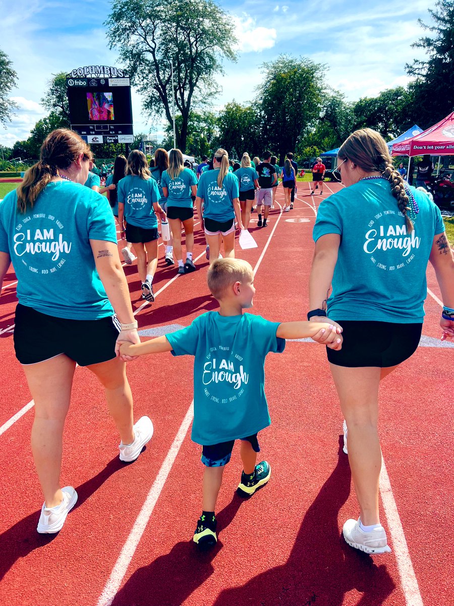 Thank you <a href="/AFSPNebraska/">AFSP Nebraska</a> &amp; Columbus for doing this event every year!

Proud of the girls for showing up &amp; enjoying a little time together raising awareness for mental health💜