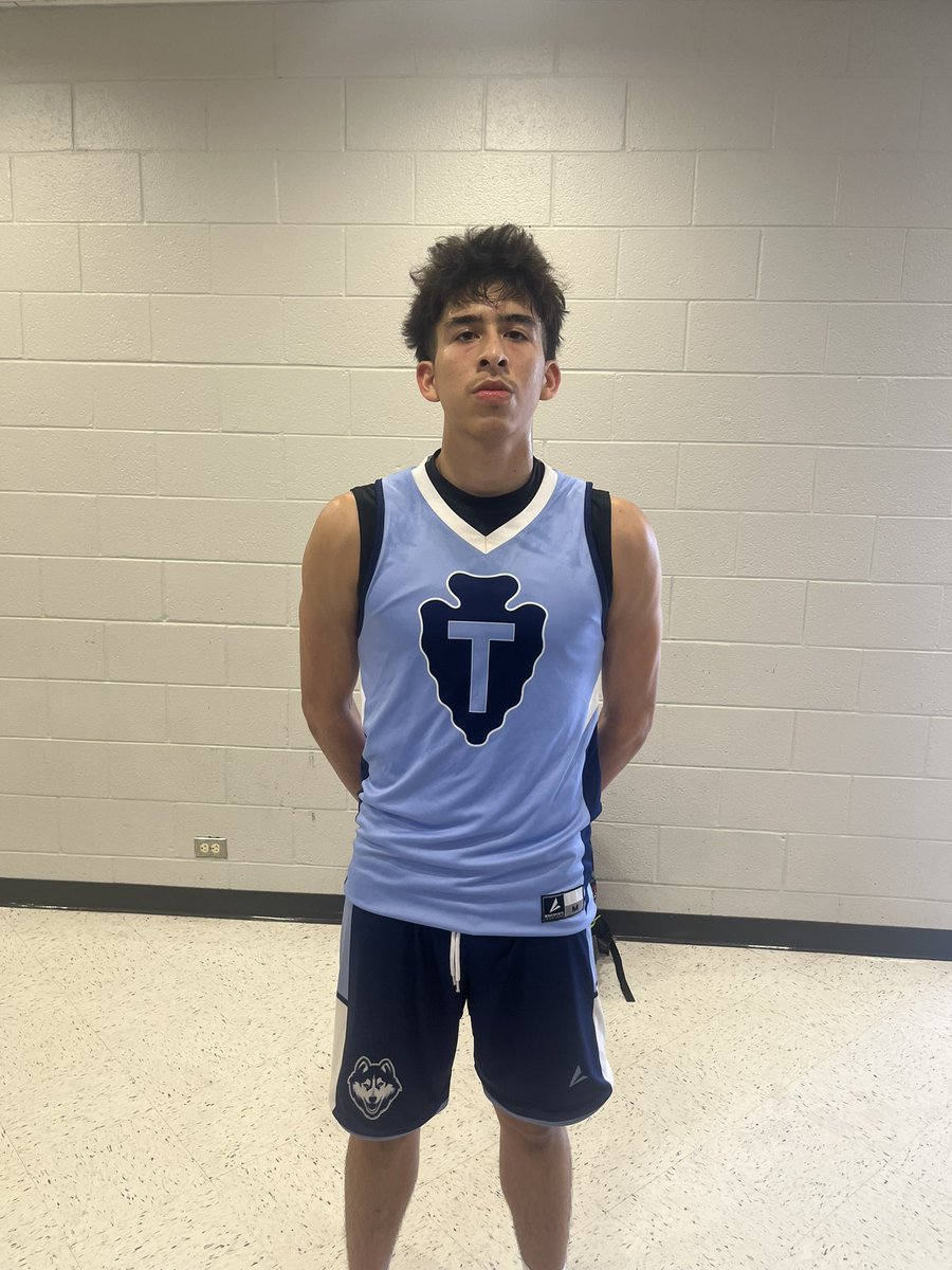 Player of the game! 
Chapin vs Las Cruces 
Juan Carlos Hernandez 
Chapin, #13
2026, 6’1, G
3.4 GPA