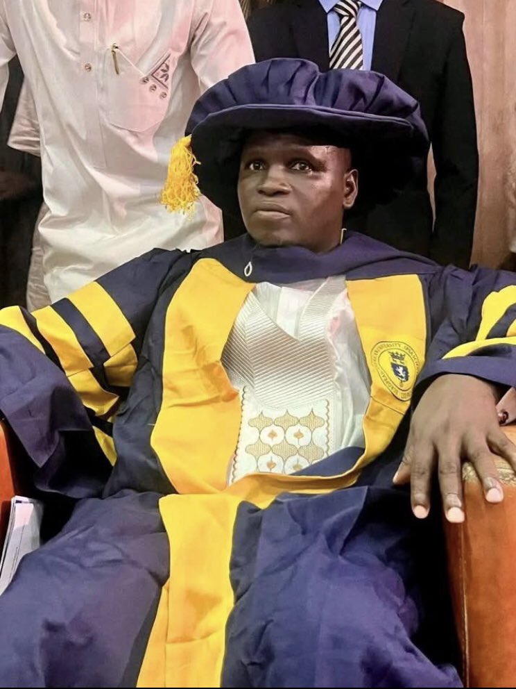 Dr Dauda kahutu Rarara 🎓 gonar ilimi duk wanda bai Yadda ba uwarsa Dr sae kallo 🎓