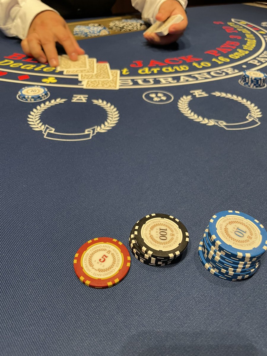 HowfastU's tweet image. 昨日は夜遅くまでカジノで遊び通しましたー！🎰
飛鳥Ⅲでの旅も明日の朝で終わり、、、
あっという間やった😭
また現実が戻ってくるのが悲しみ