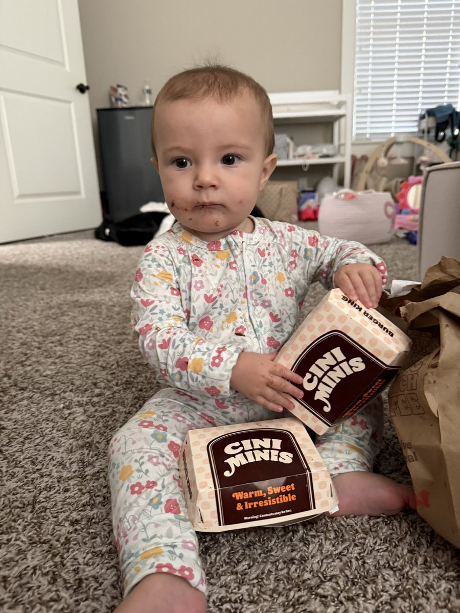 Nelly loves Cini Minis ! #SponsorNelly