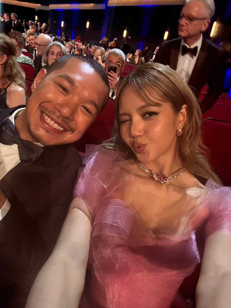 Atualização de Tayme com a #LISA no Instagram! 

“Gaitok &amp; Mook 😁😊🖤💖”

<a href="/wearelloud/">LLOUD</a>