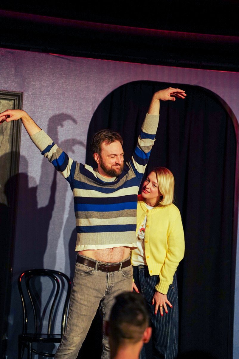 Saturdays just got hotter 🔥 Catch HOT SEAT every Saturday @ 9:30 PM! You bring the questions, our cast brings the hilarious truth. Link in bio 🎟 

#iochicago #iotheater #improv #comedy #sketchcomedy #chicago