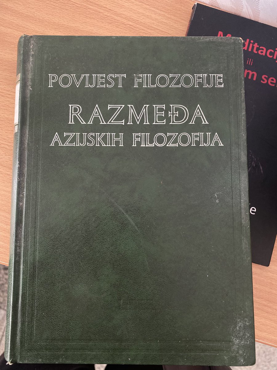 OmkoRed's tweet photo. Filozofska biblioteka 'Hasan Škspur' kod Čaršijske džamije raste. Bujrum uključite se ko može. Ako neko ima filozofije a da mu ne treba i želi pokloniti-javite se, obradovaćete nas... https://t.co/2MOTWdbzSV