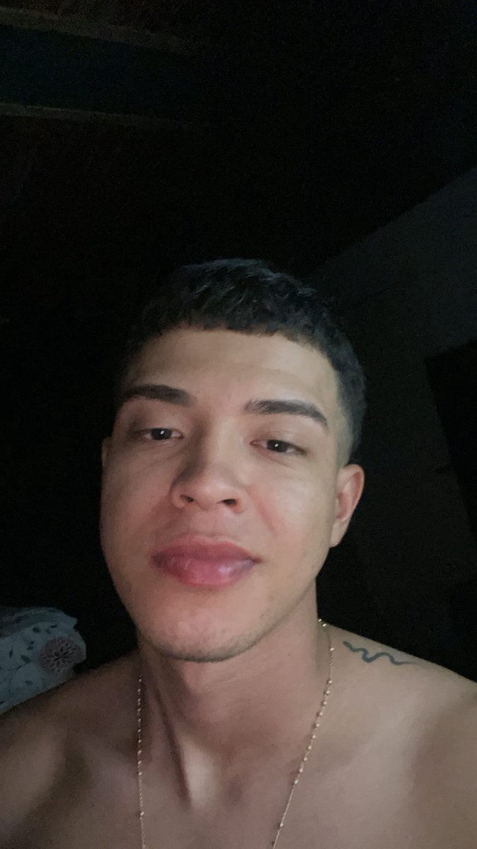 Laquemonaoficia's tweet photo. Daniel Méndez    

Hermano del colombiano (Danner Méndez ) https://t.co/hXiC5eJFiD