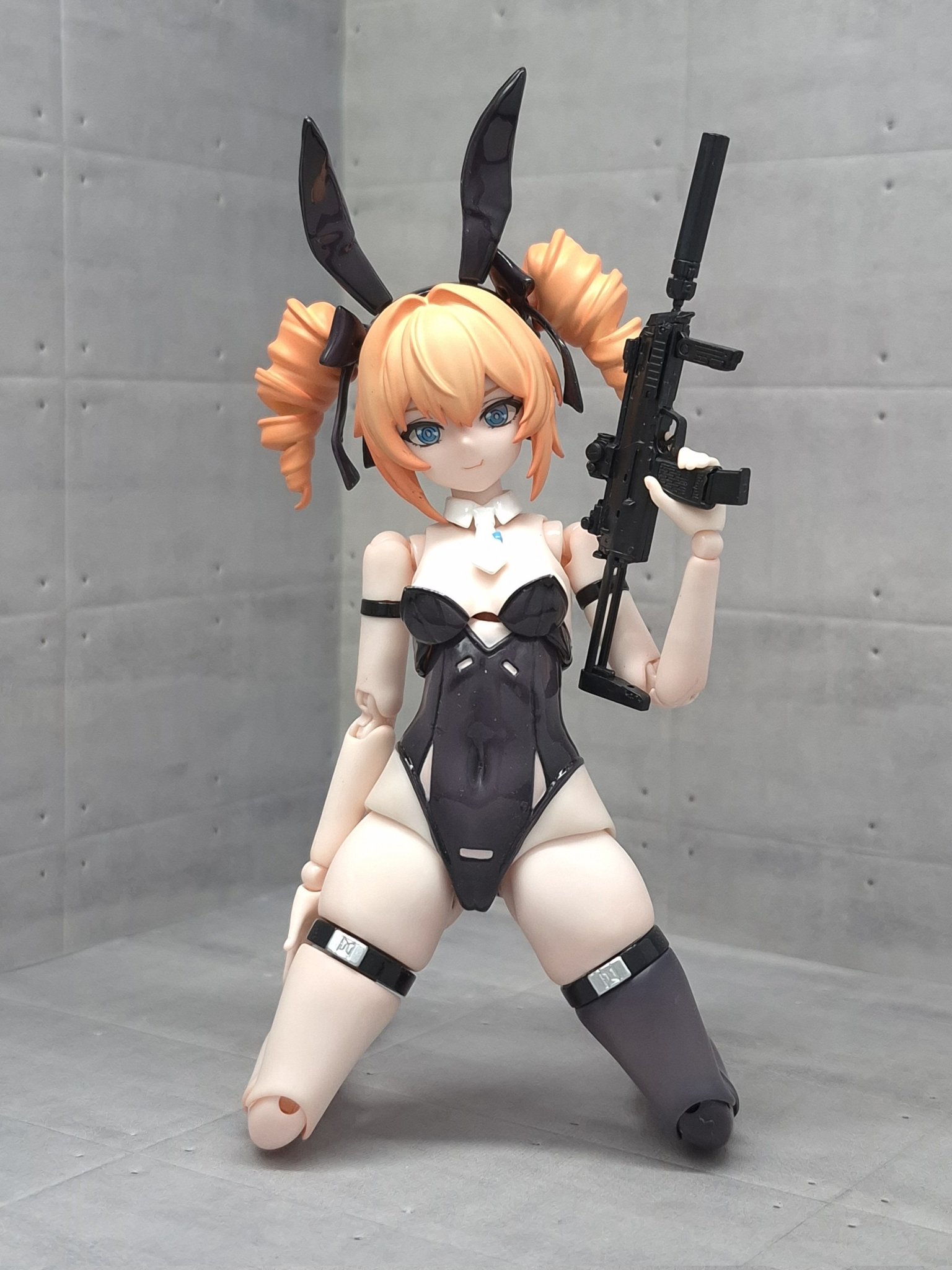 鳳牙　　サンプル XSサイズあり【ANGEL R/エンジェルアール】バストクロスデザイン