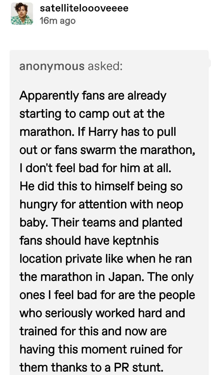 HarryMeAndLouis's tweet photo. 1st are you fucking crazy to camp for the marathon to see him running by..
Second its not HIS fault..
Something he loves to do&amp;it looks like some will ruining it !!
Saying you dont feel bad, fuck you !!
Morons !!
#RespectHarry #HarryStyles https://t.co/rgGdc85sSm