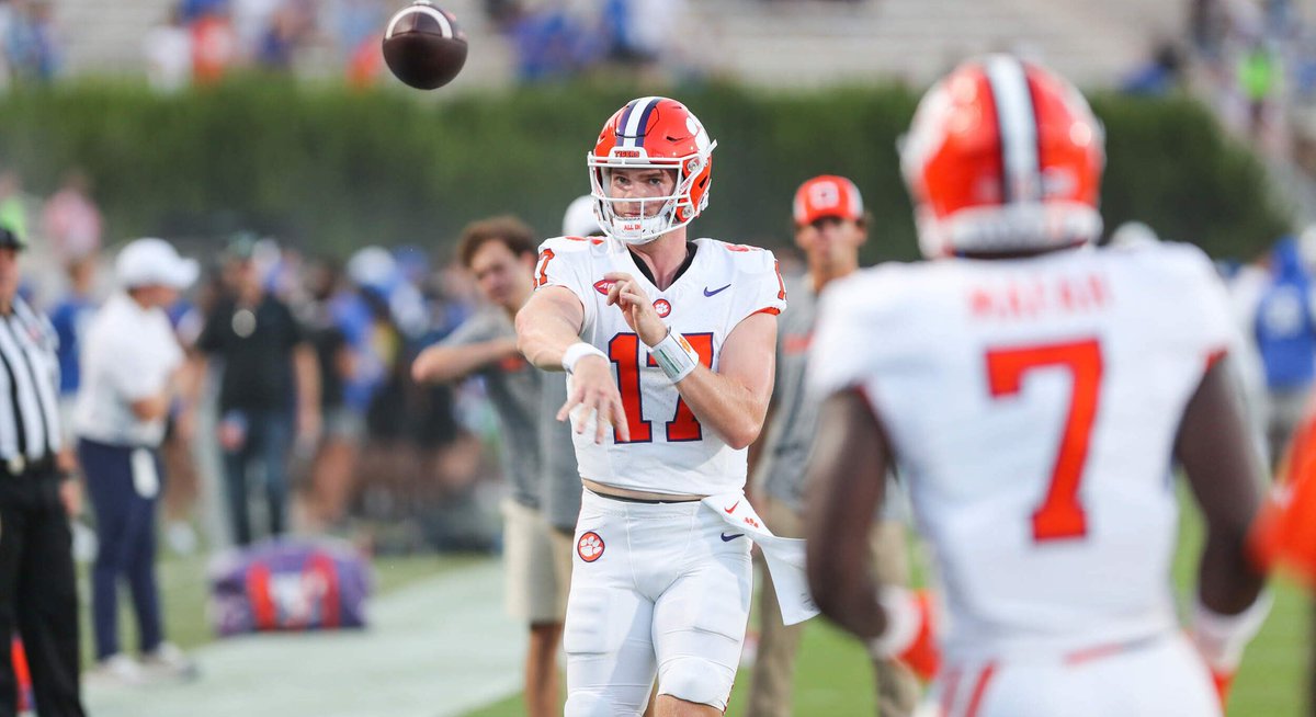 TheClemsonHouse's tweet photo. Time to start the next chapter. https://t.co/6DfAem3vAq