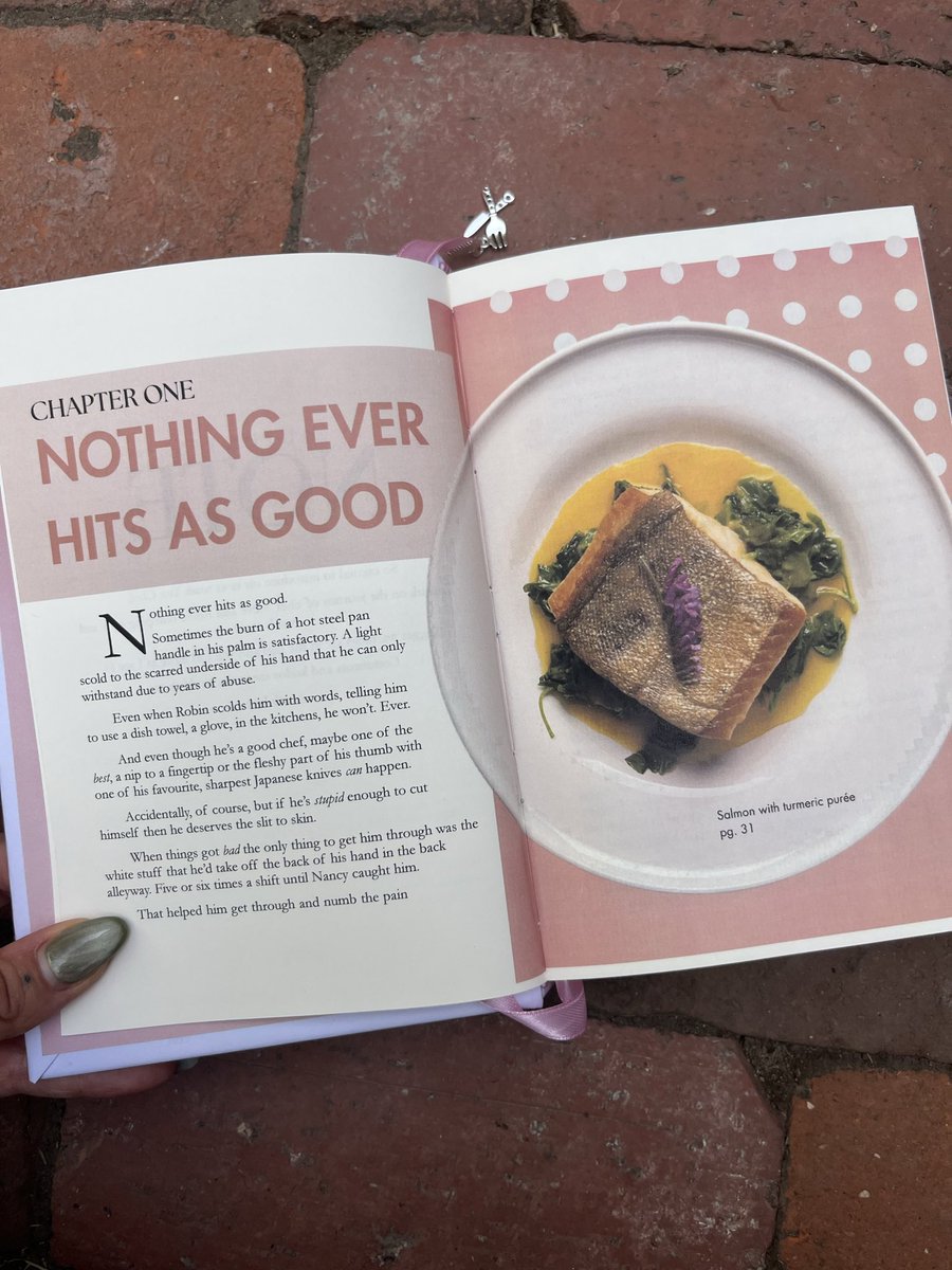 bee ☕️🪡 tweet media