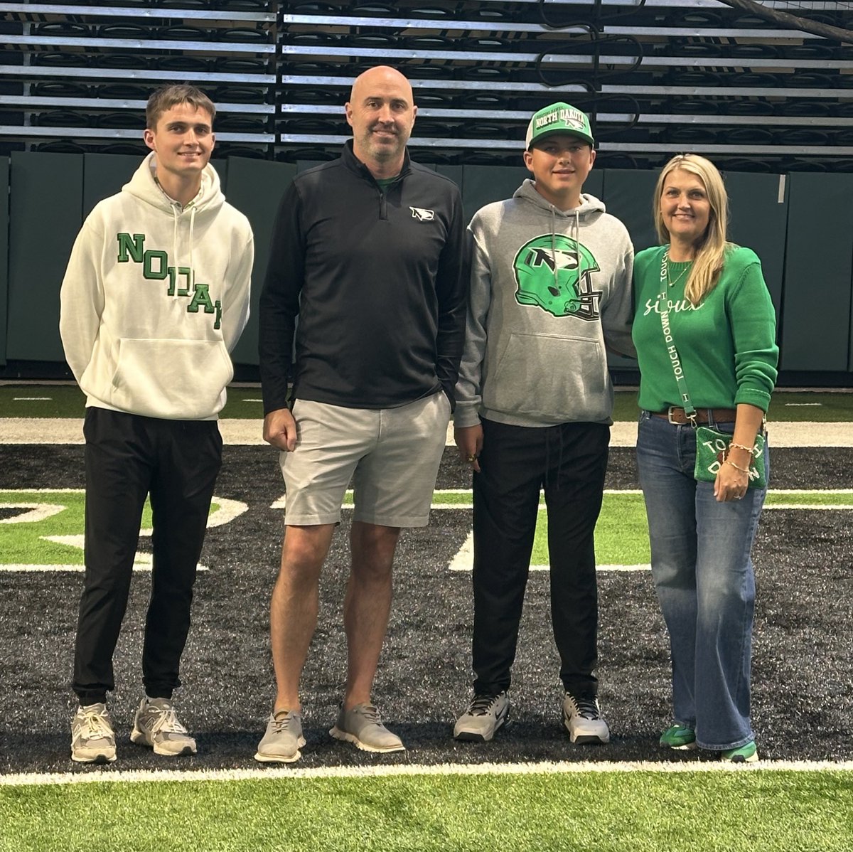 UNDFootball360 tweet media