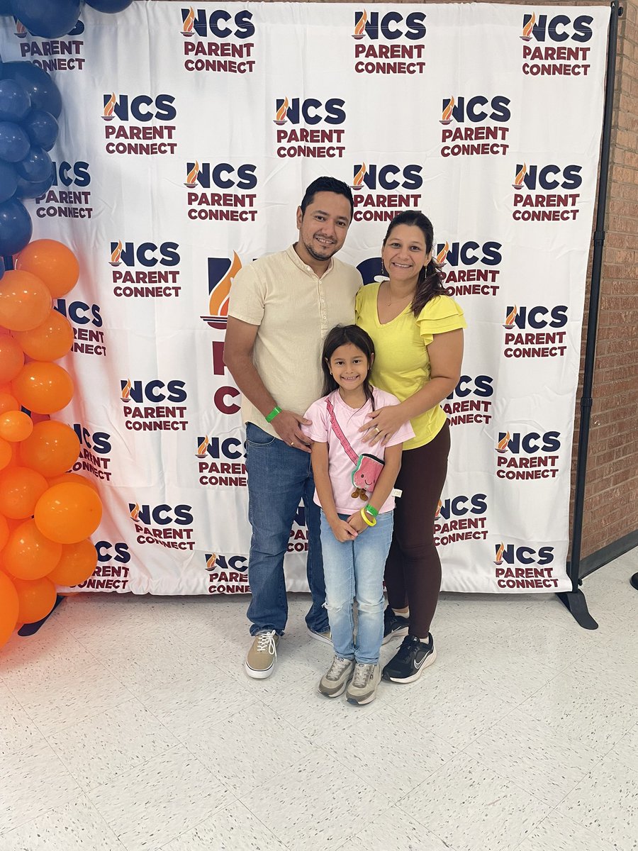 E3TechGirl's tweet image. Parent Connect Live! 2025 was amazing. Parents are their child’s first teacher. We loved pouring into them today to support the whole child. E3: Engagement. Exposure. Experiences. @NewtonCoSchools