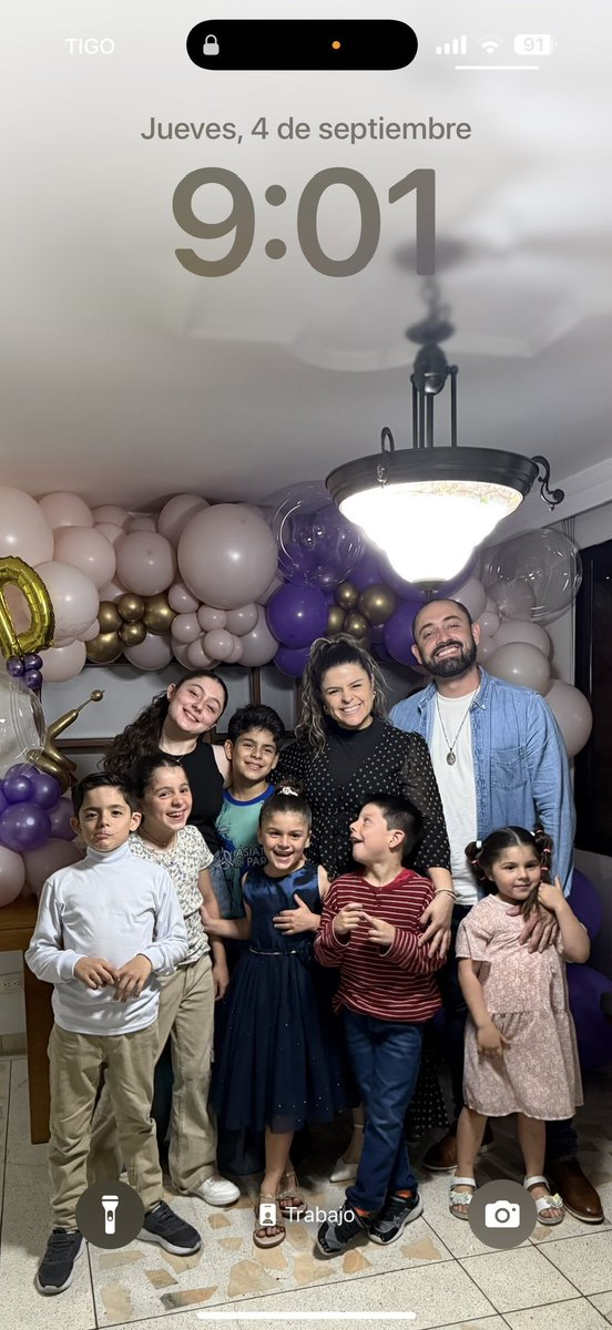 ¡Sigamos haciendo escándalo! 
La familia es el núcleo de la sociedad: sin hijos, no hay futuro. 
En la familia se siembra la educación en principios y valores, y un hijo formado en Dios puede transformar un país entero. 🇨🇴

Por eso te digo:
#TenHijos 🙌