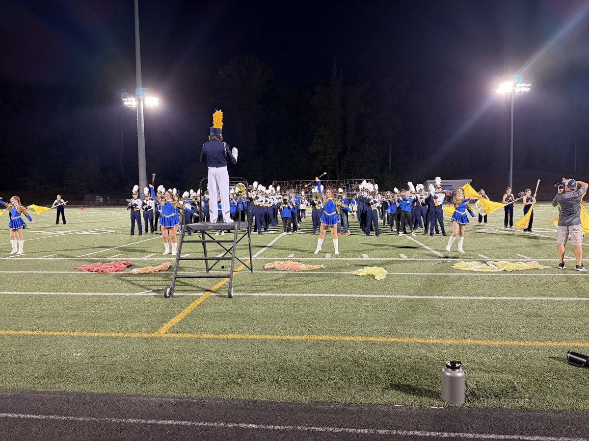 Wonderful performance from our Rockets Marching Band and Eighth Grade Band members last night! Bravo!