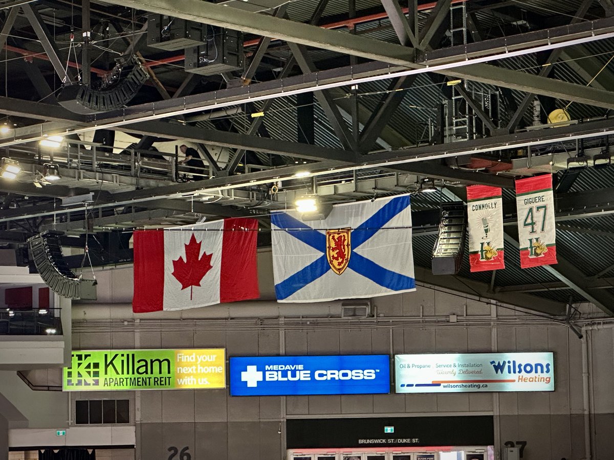AustinMacD97's tweet image. Meeting in Ottawa meant I was able to add an ”extended layover” to my trip to catch the @HFXMooseheads home opener on the way back to Finland 🫎🇨🇦 #GoMooseGo