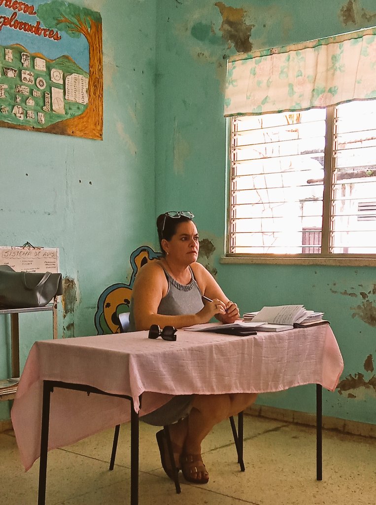 #dgmesantodomingovc Se realiza el Consejo Científico en la DGEM Santo Domingo con especial atención a la generalización de resultados científicos y la superación en cursos por encuentro #EducaciónDeCalidad #CubaMined <a href="/YumisleidyLina1/">Yumisleidy Linares Peralta</a>