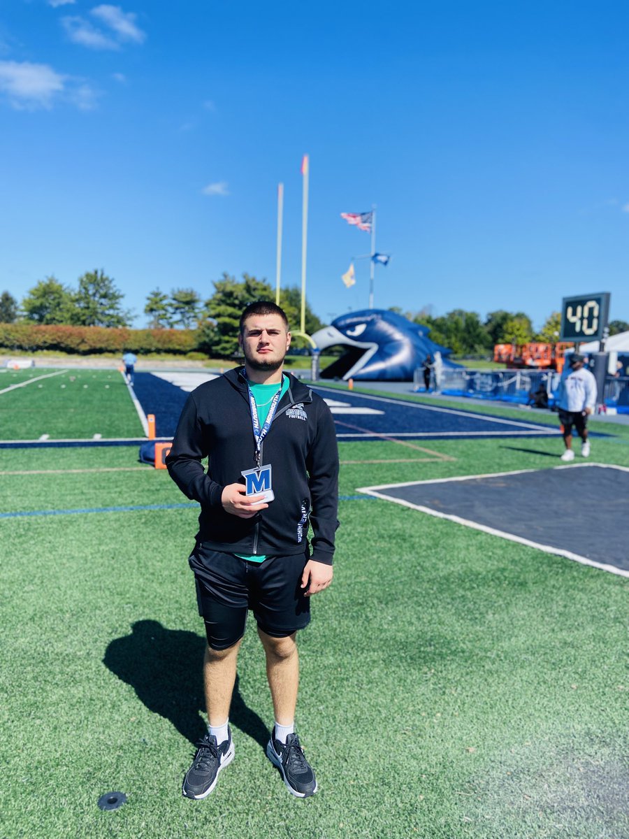 charlesIVWD's tweet image. Had a great visit at @MUHawksFB. Thank you to @CoachJeffGallo for the invite. Enjoyed the campus, atmosphere, and game. GO HAWKS