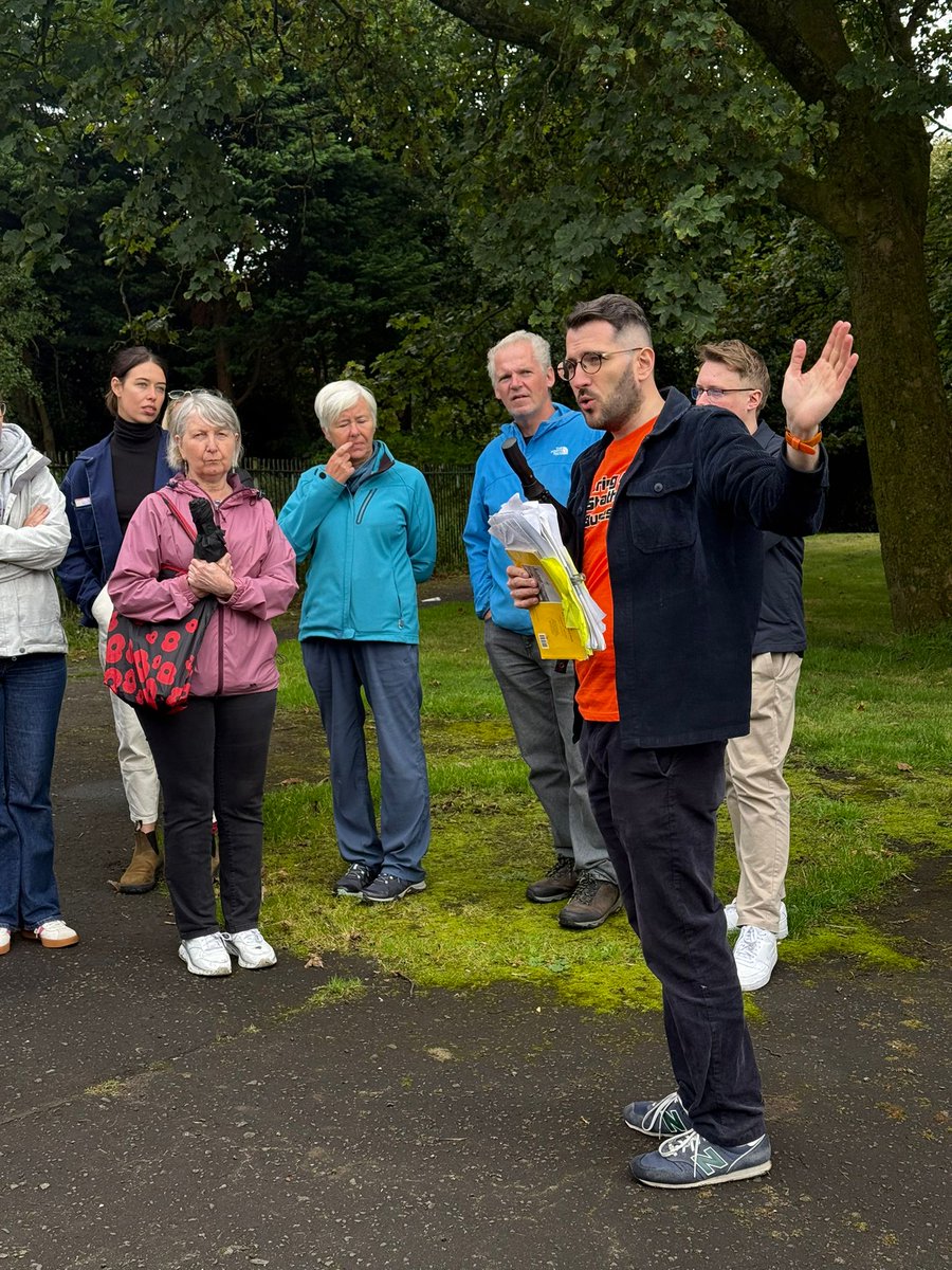PaulJSweeney's tweet image. We had a huge turnout for the Springburn Winter Gardens Trust's historical walking tour as part of Glasgow Doors Open Day!
If you have time on Sunday afternoon, come up to the @auditoriumcic in the park from 4 pm to discuss @SpringburnWG's restoration plan for the Winter Gardens