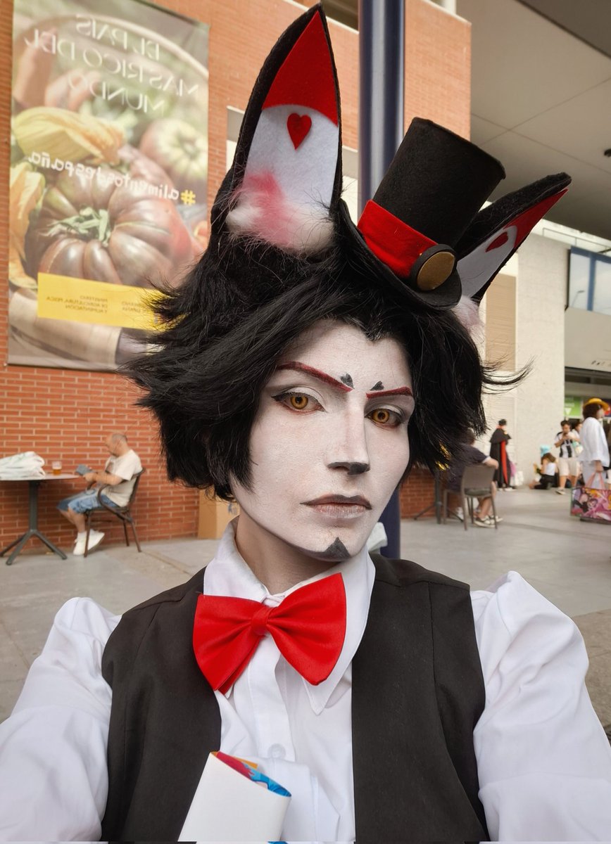 akumorei's tweet photo. ᅠ 
 
así fui a la #japanweekend de hoy <33 
ᅠ
ᅠ https://t.co/8mkcmCASCZ