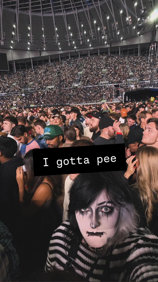 easygoinggoth's tweet image. Well shit