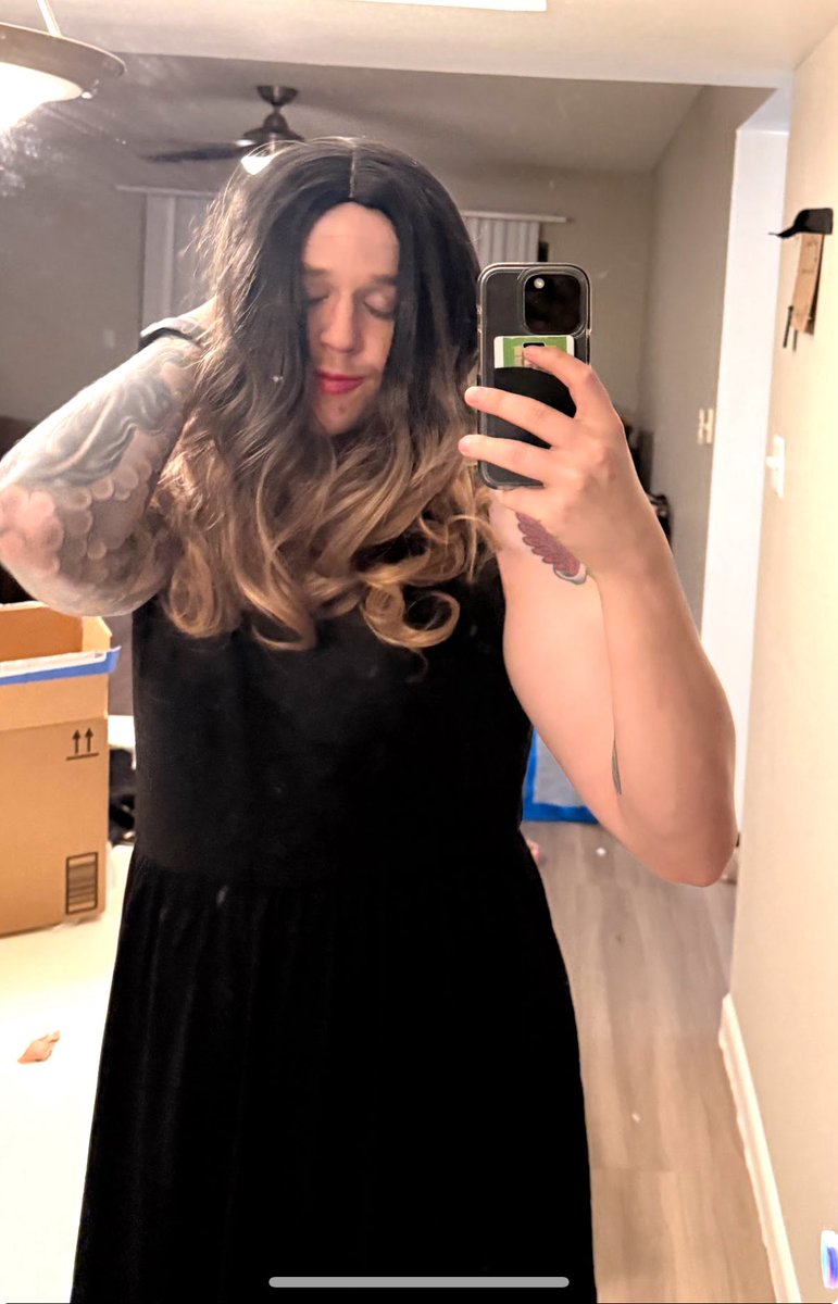 az_sissy's tweet photo. First Post #exposesissy #sissy #humiliatedman https://t.co/jWIURUQMEK