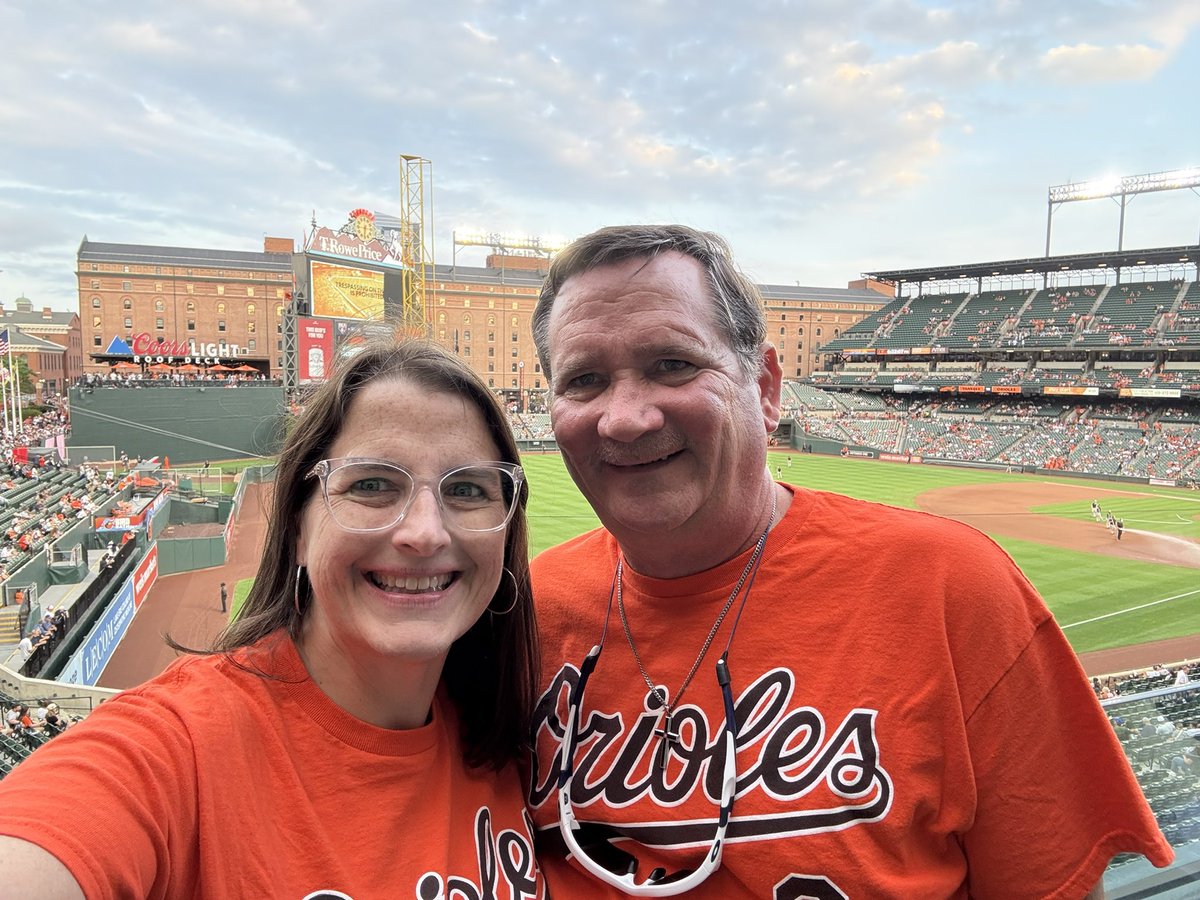 Azbridgie's tweet photo. @Orioles #FanAppreciation
Section 270 Row 1 Seats 1&amp;2 🧡Orange Out Saturday🧡Let’s Go O’s!!!🧡Date Night🧡 https://t.co/U4zbFbQPtW
