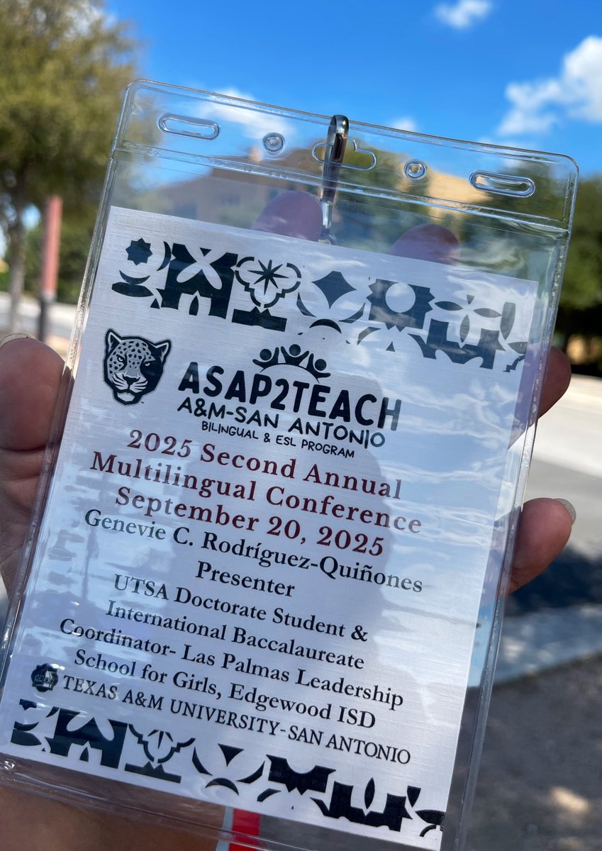 genevie79cr's tweet photo. Spent the morning at the #ASAP2TEACH Multilingual Conference @TAMUSanAntonio! It was an honor to be invited to share my literacy work. I will always advocate for representation in literature and have the research to back it!
#StoriesThatSpeak #UTSA #PhD #CLL 💙🧡💙 https://t.co/oLeVXUB62M
